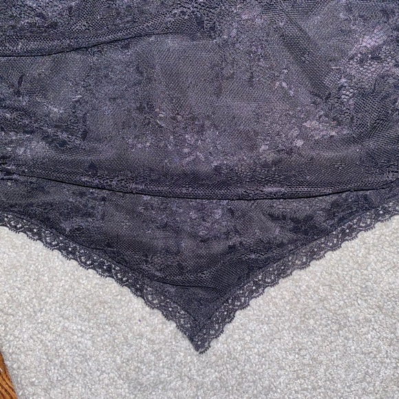 Garage Black Lace Handkerchief Cami Top | SIZE: S - Picture 6 of 8